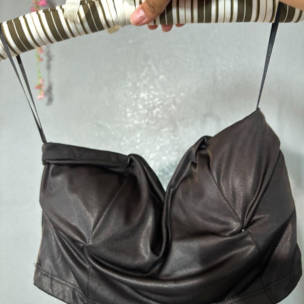 Paper-heart Women's Black Crop-top